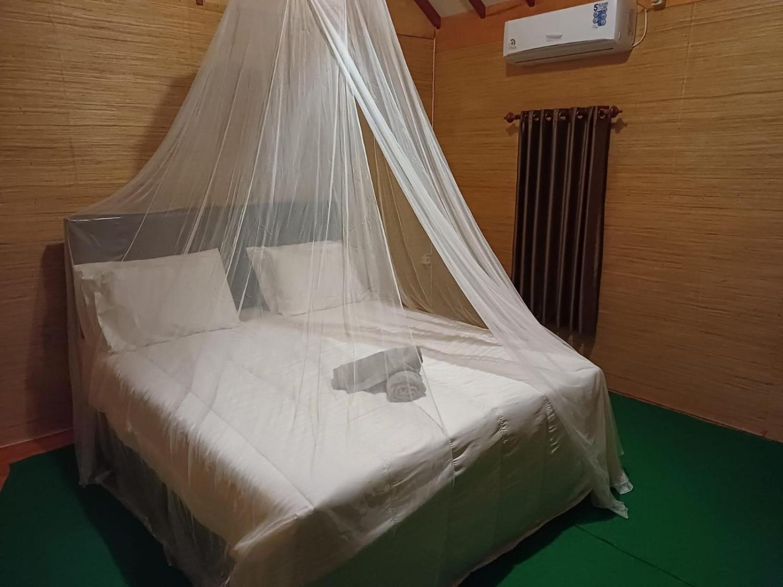 Black Sweet Bungalow Gili Air Bagian luar foto